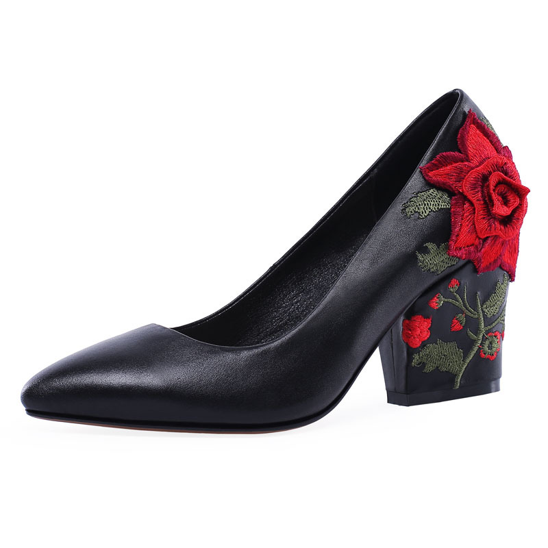 Scarpe da Donna Eleganti con R - Embroidery Rose recensione e prezzo