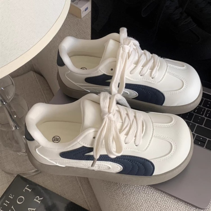 Sneakers Vintage da Donna con  - Embroidery Garments recensione e prezzo