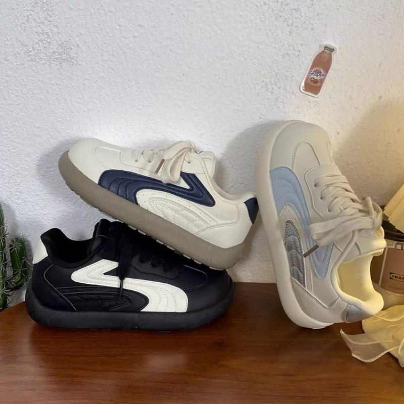Sneakers Vintage da Donna con  - Embroidery Garments recensione e prezzo