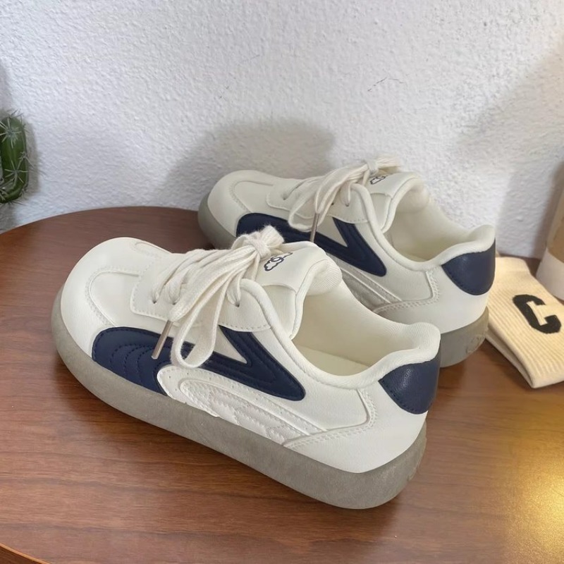 Sneakers Vintage da Donna con  - Embroidery Garments recensione e prezzo